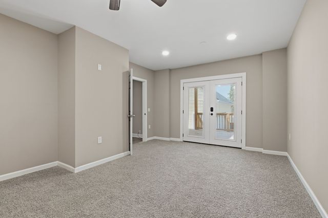 5944 S New Hope Rd, Hermitage, TN 37076