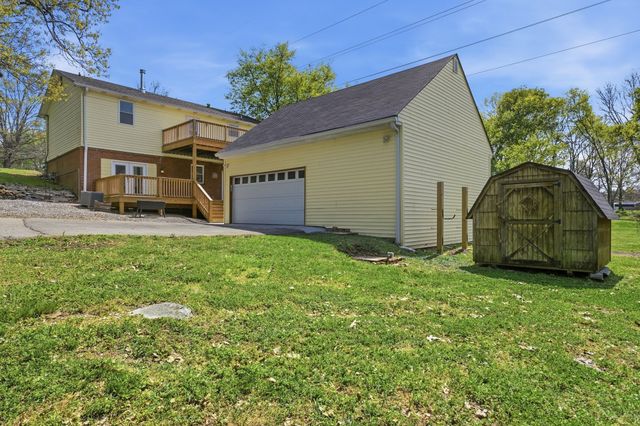 5944 S New Hope Rd, Hermitage, TN 37076