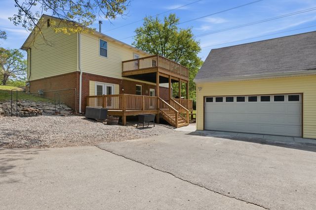 5944 S New Hope Rd, Hermitage, TN 37076