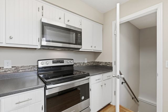 5944 S New Hope Rd, Hermitage, TN 37076