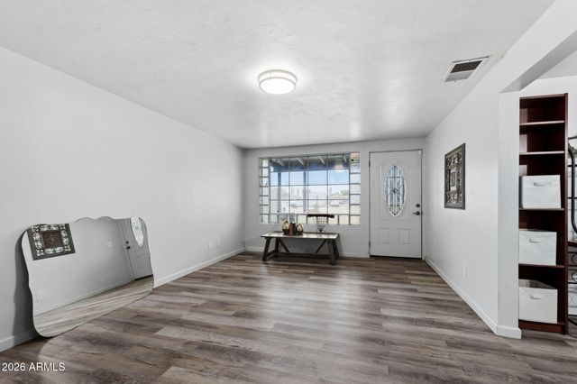 810 W RIO SALADO Parkway, Mesa, AZ 85201