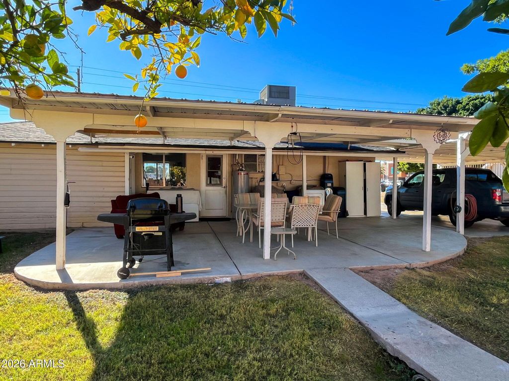 810 W RIO SALADO Parkway, Mesa, AZ 85201 — photo 2