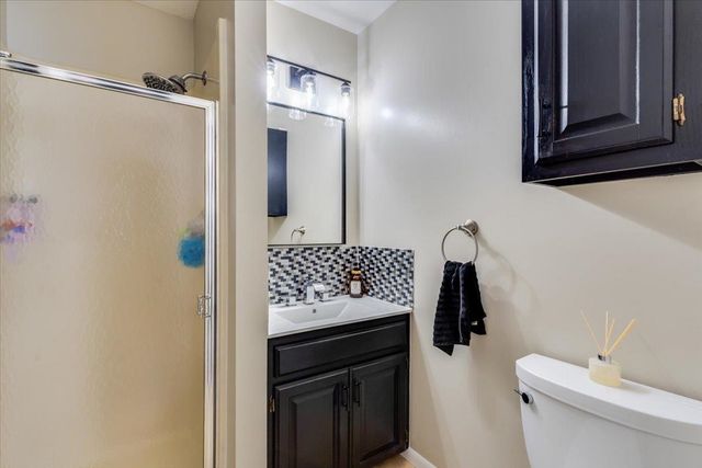 1312 E Warren Ave, Derby, KS 67037