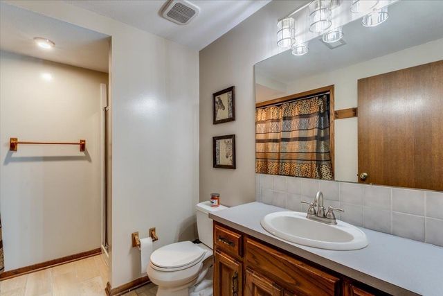 1312 E Warren Ave, Derby, KS 67037