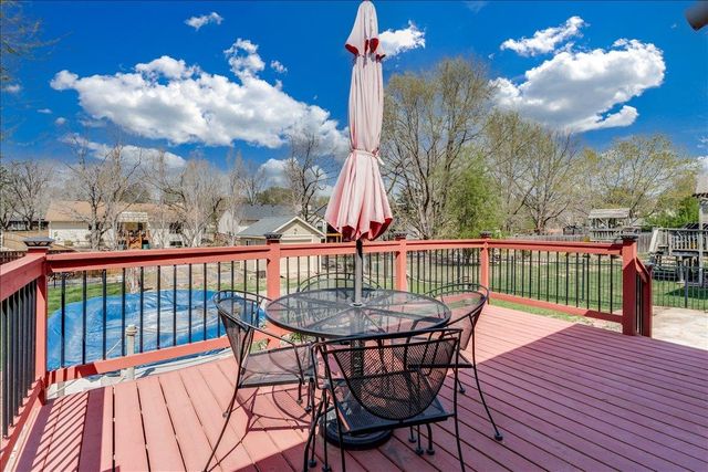 1312 E Warren Ave, Derby, KS 67037