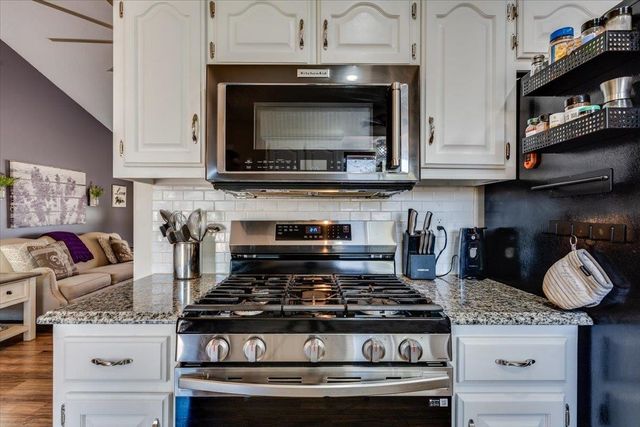 1312 E Warren Ave, Derby, KS 67037
