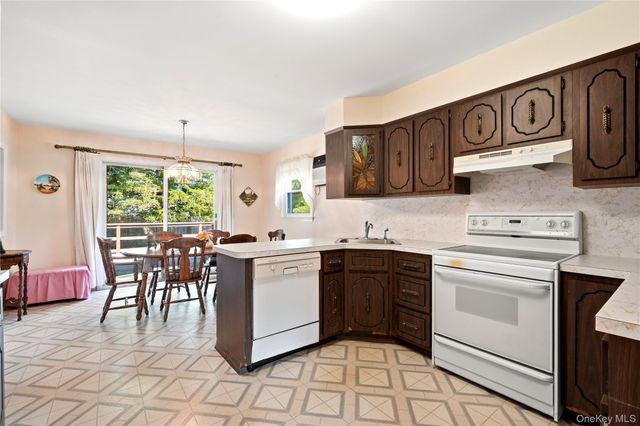 398 Ocean Avenue, Massapequa, NY 11758