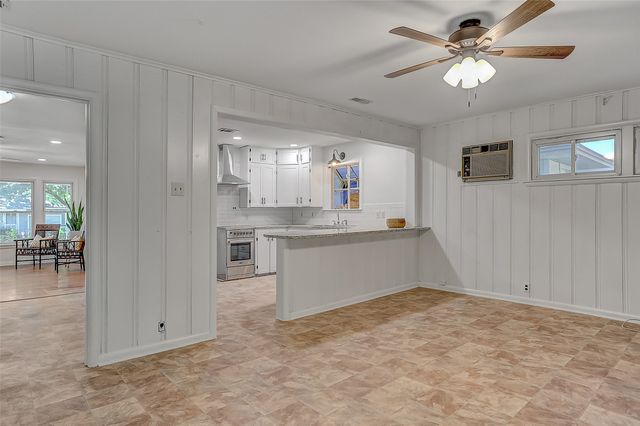 411 W Taylor Street, Sherman, TX 75092