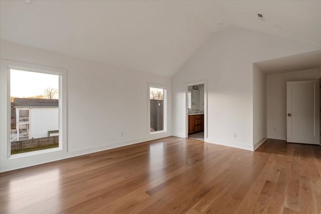 547B Moore Ave, Nashville, TN 37203