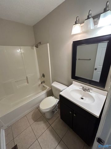 2212 Ricky Road, Huntsville, AL 35810