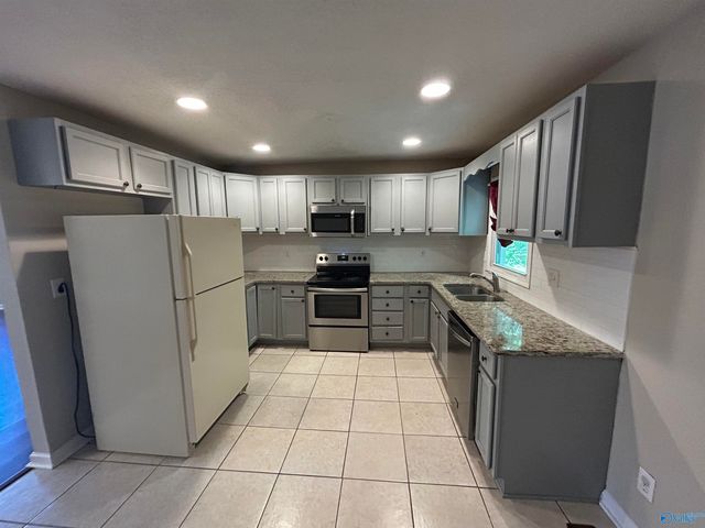 2212 Ricky Road, Huntsville, AL 35810