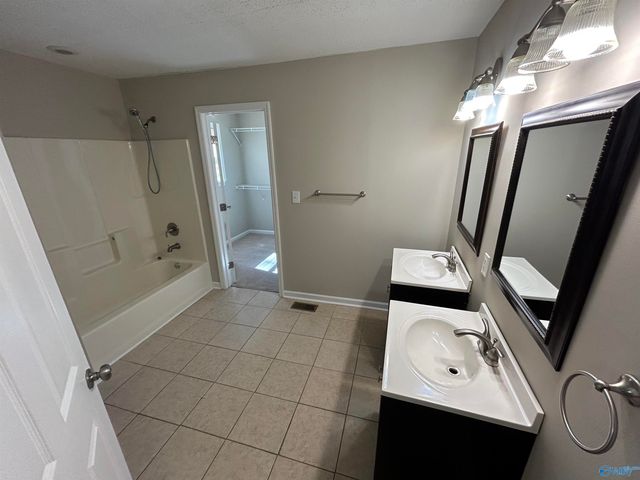 2212 Ricky Road, Huntsville, AL 35810