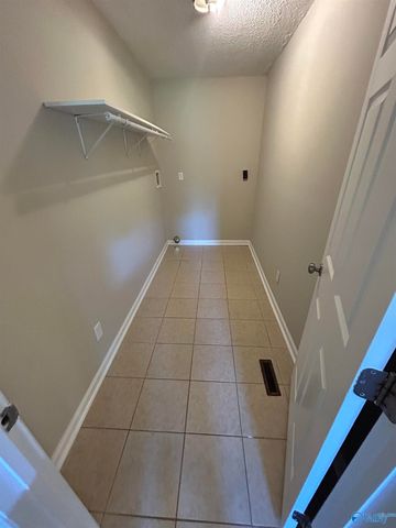 2212 Ricky Road, Huntsville, AL 35810