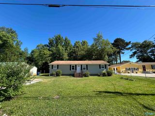 2212 Ricky Road, Huntsville, AL 35810