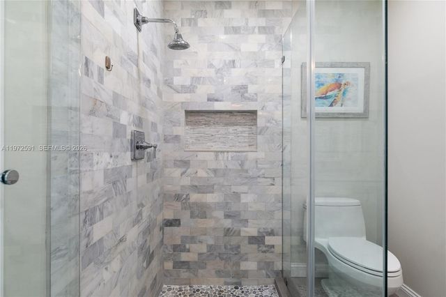 8121 SW 203rd St, Cutler Bay, FL 33189