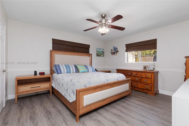 8121 SW 203rd St, Cutler Bay, FL 33189