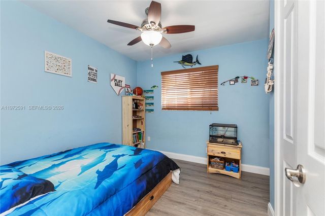 8121 SW 203rd St, Cutler Bay, FL 33189