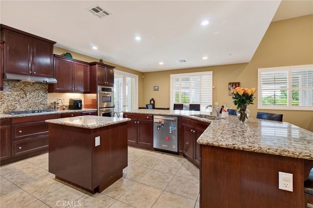 16885 Cramer, Riverside, CA 92504