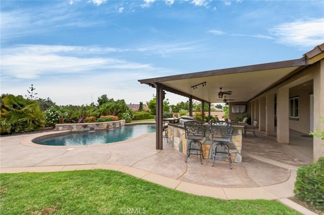 16885 Cramer, Riverside, CA 92504