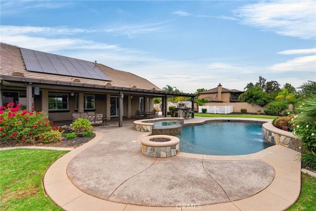 16885 Cramer, Riverside, CA 92504