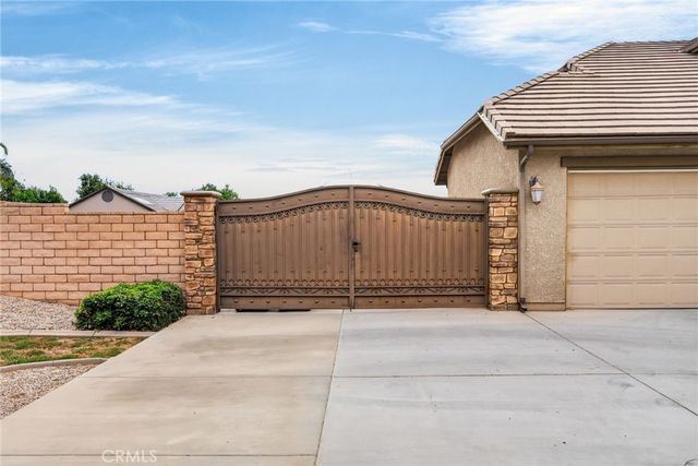 16885 Cramer, Riverside, CA 92504