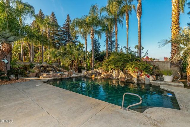 12204 Connery Way, Bakersfield, CA 93312