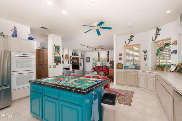 12204 Connery Way, Bakersfield, CA 93312