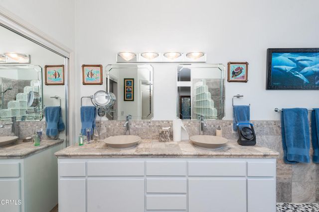 12204 Connery Way, Bakersfield, CA 93312