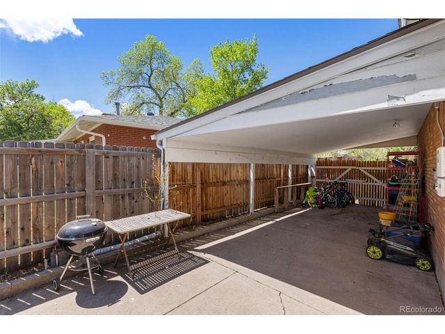 2190 Braun Dr, Golden, CO 80401