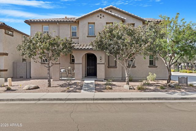 146 E BLUEJAY Drive, Chandler, AZ 85286