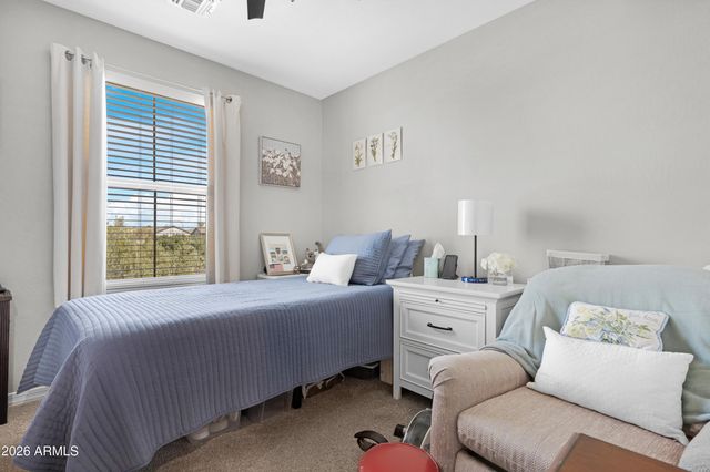 146 E BLUEJAY Drive, Chandler, AZ 85286