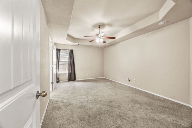 4469 W Pecan Street, Fayetteville, AR 72704