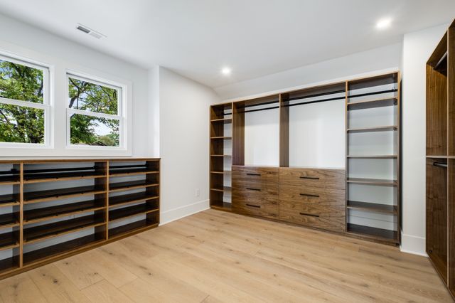 1101 Paris Ave, Nashville, TN 37204