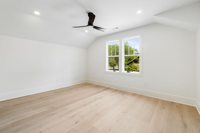 1101 Paris Ave, Nashville, TN 37204