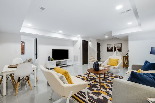 1101 Paris Ave, Nashville, TN 37204