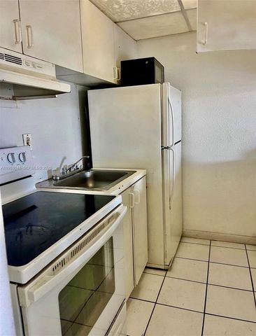 291 NW 177th St C-208, Miami Gardens, FL 33169