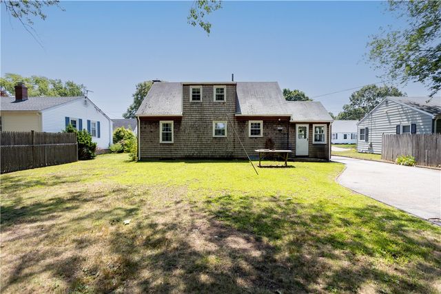73 lindy Avenue, East Providence, RI 02915