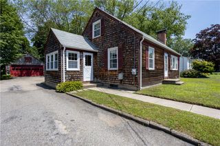 73 lindy Avenue, East Providence, RI 02915