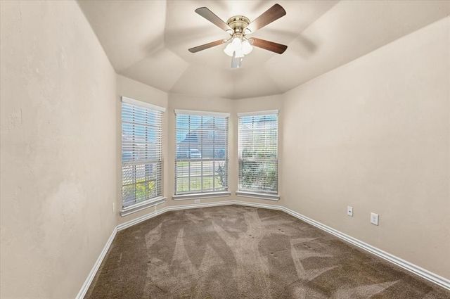 11305 NW 96th Street, Yukon, OK 73099