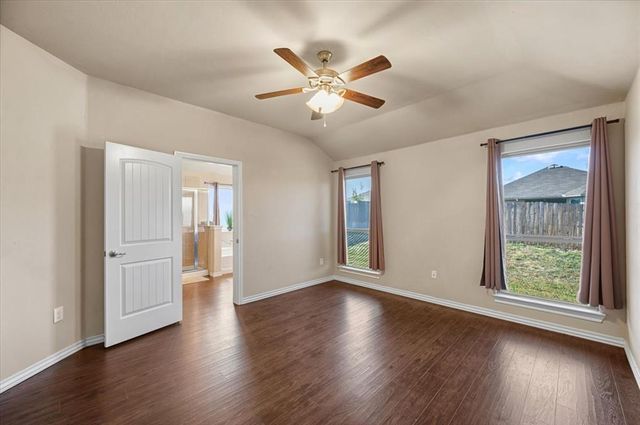 11305 NW 96th Street, Yukon, OK 73099
