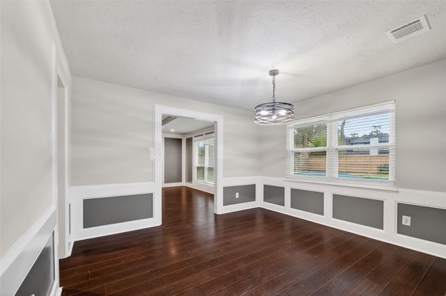 2402 Oak Shores Drive, Houston, TX 77339