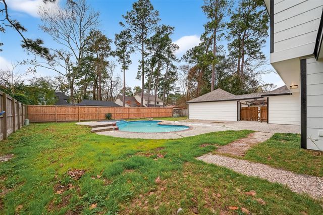 2402 Oak Shores Drive, Houston, TX 77339