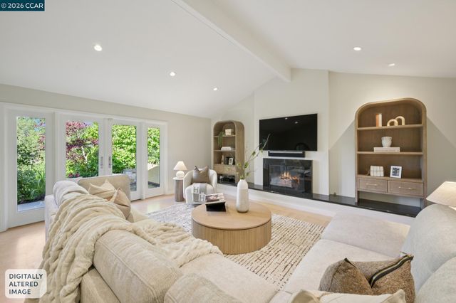 145 Danefield Pl, Moraga, CA 94556