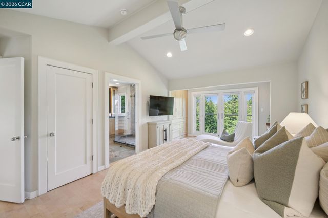 145 Danefield Pl, Moraga, CA 94556
