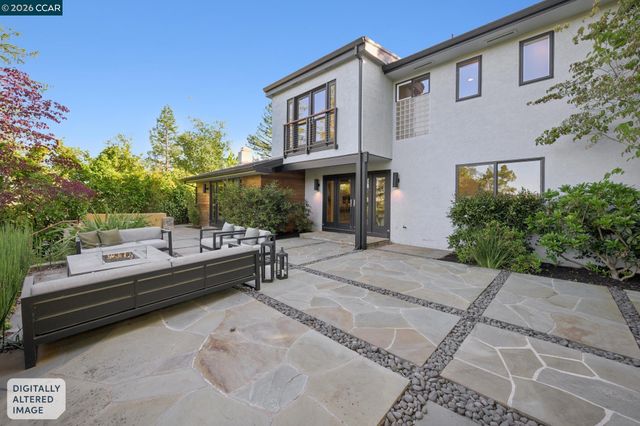 145 Danefield Pl, Moraga, CA 94556