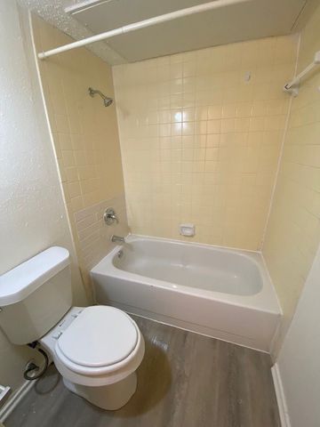 8109 Skillman Street 1012, Dallas, TX 75231