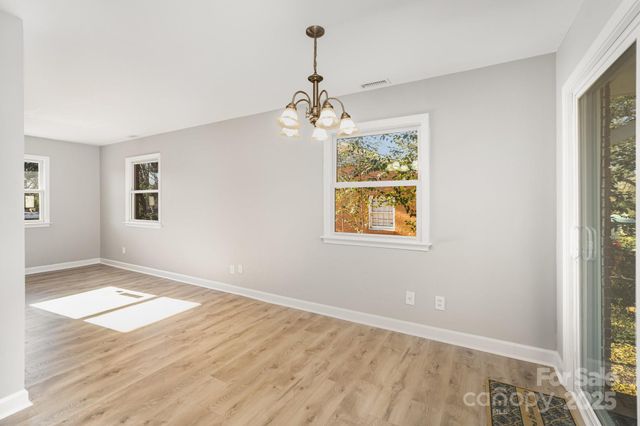 4209 Donnybrook Place, Charlotte, NC 28205