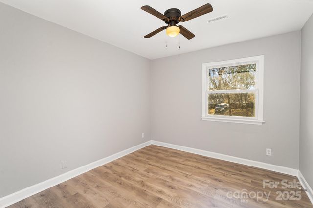 4209 Donnybrook Place, Charlotte, NC 28205