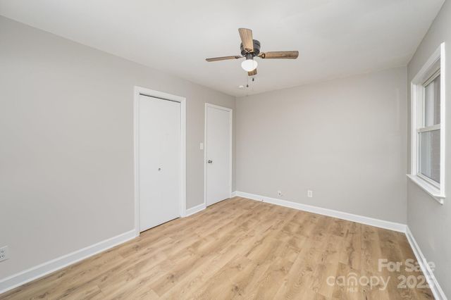 4209 Donnybrook Place, Charlotte, NC 28205