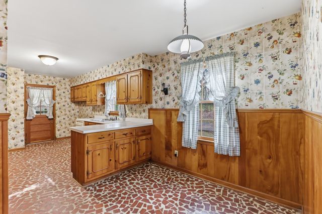 7527 PARKER CIR, Germantown, TN 38138